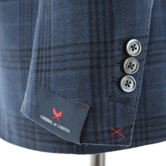 Cardinal of Canada NWT Wool Sport Coat Size 38S US In Blue & Black Plaid